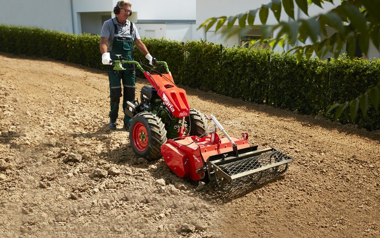 Agria 5900 Bison E Start-Stone Burier