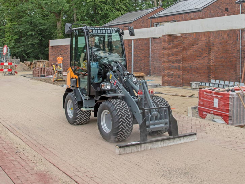 GIANT G2500 X-TRA HD - Wheel Loader