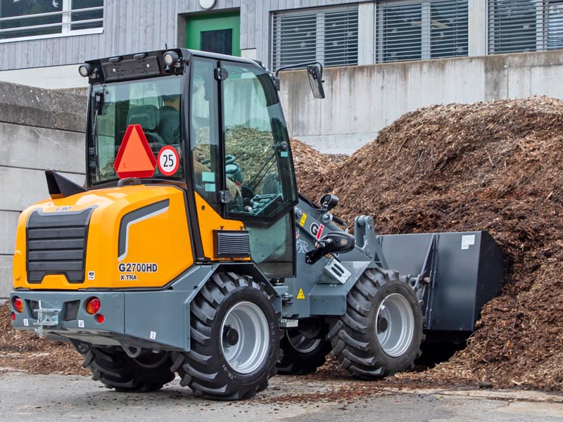 GIANT G2700 X-TRA HD - Wheel Loader