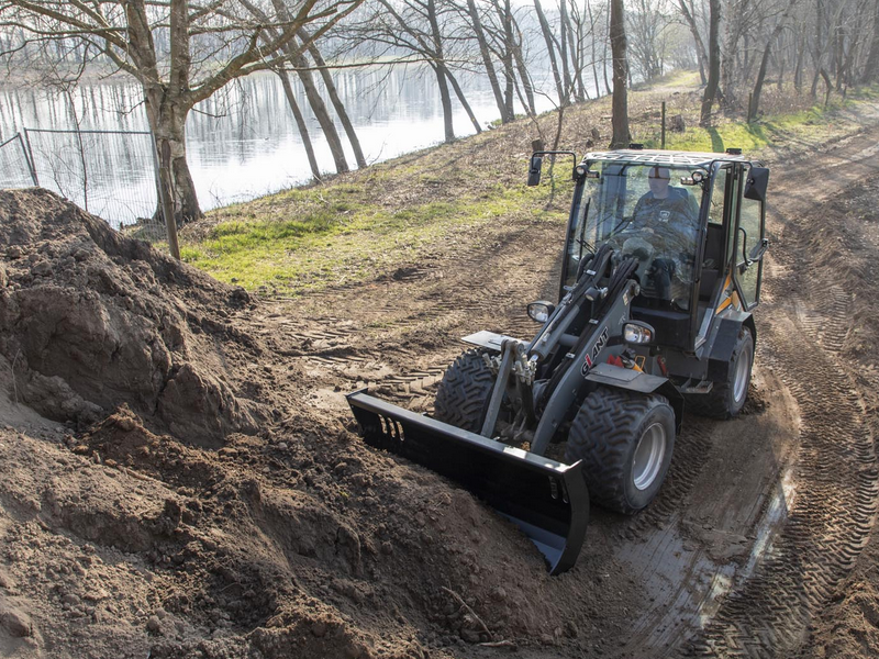 GIANT G3500 X-TRA - Wheel loader