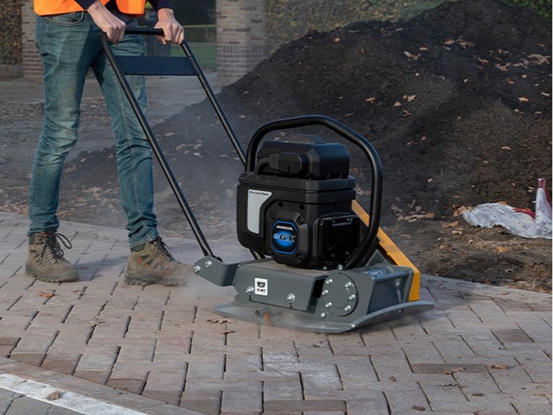 Vibratory plate GP1950E