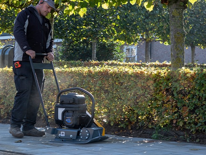 Vibratory plate GP1950E