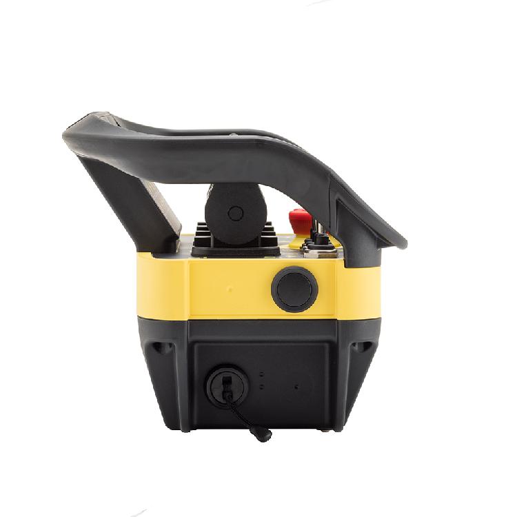 WC-N+ WIRED CONTROL DEVICE