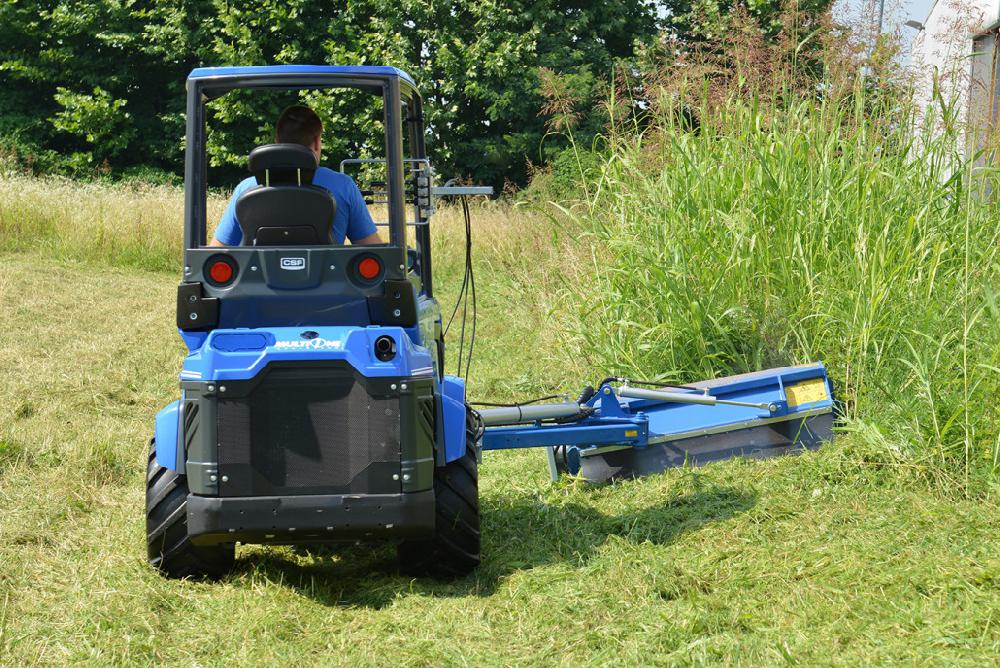 Flail mower with side shift