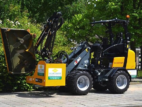 Arm mover mulching unit