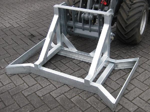 Levelling frames