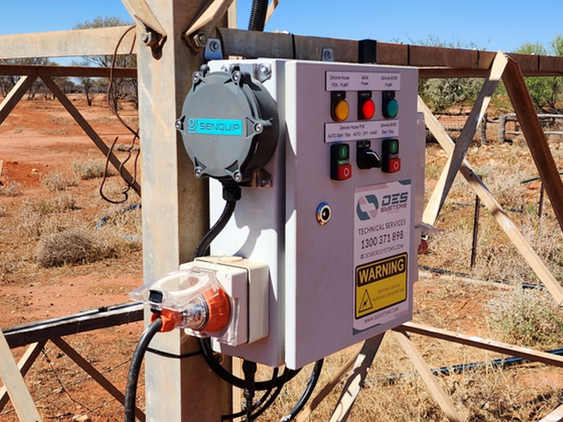 Solar pump control and monitor 