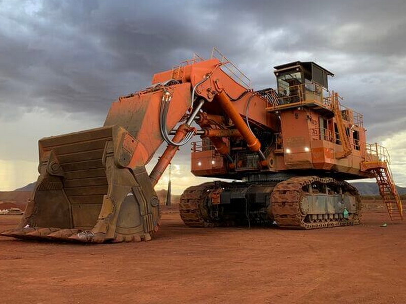 Monitoring a giant digger 