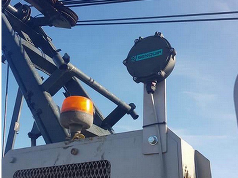 Wind monitoring on a crane to ensure safe operation